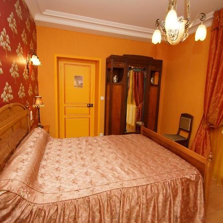 Le Manoir Des Arts Bed & Breakfast Saint-Samson-de-Bonfossé Eksteriør bilde