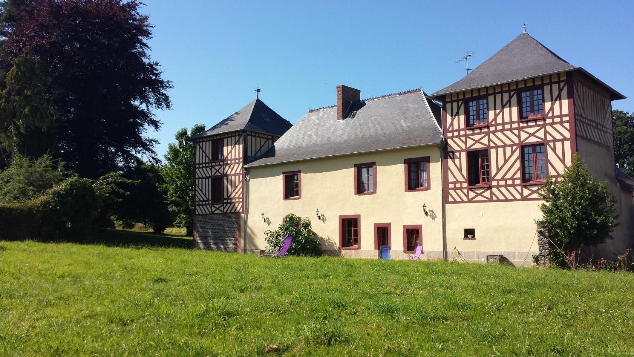 Le Manoir Des Arts Bed & Breakfast Saint-Samson-de-Bonfossé Eksteriør bilde