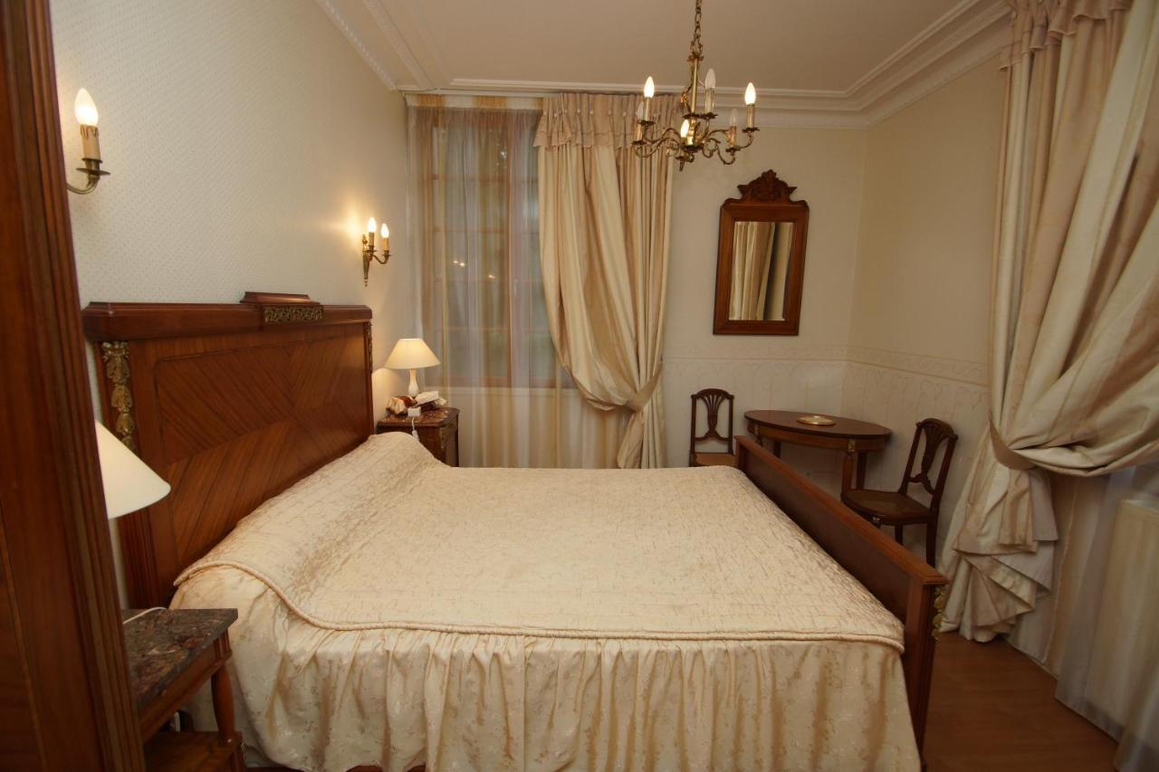 Le Manoir Des Arts Bed & Breakfast Saint-Samson-de-Bonfossé Eksteriør bilde